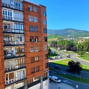 habitacion-centrica-bonita-y-confortable.bilbaohotelsspain.com/